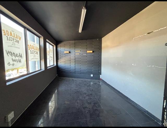 390M² OFFICE TO LET IN TYGER VALLEY